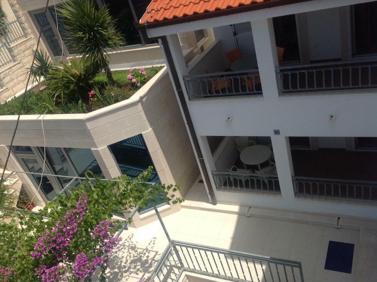 Beach Penthouse Diamond Apartman Omiš Kültér fotó